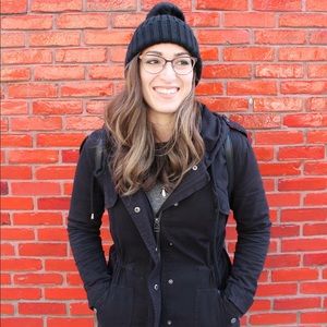 MEET YOUR POSHER: Alexandra H